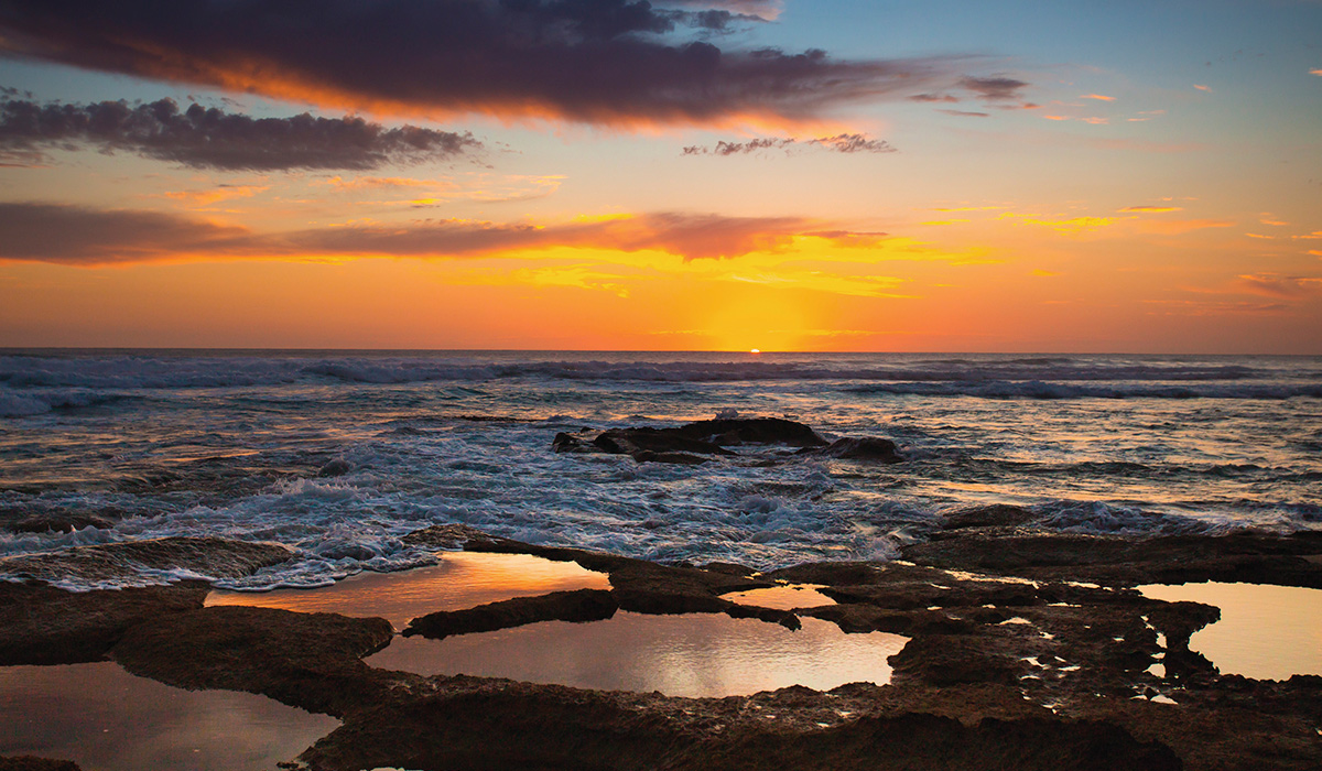 Sunset by sea
